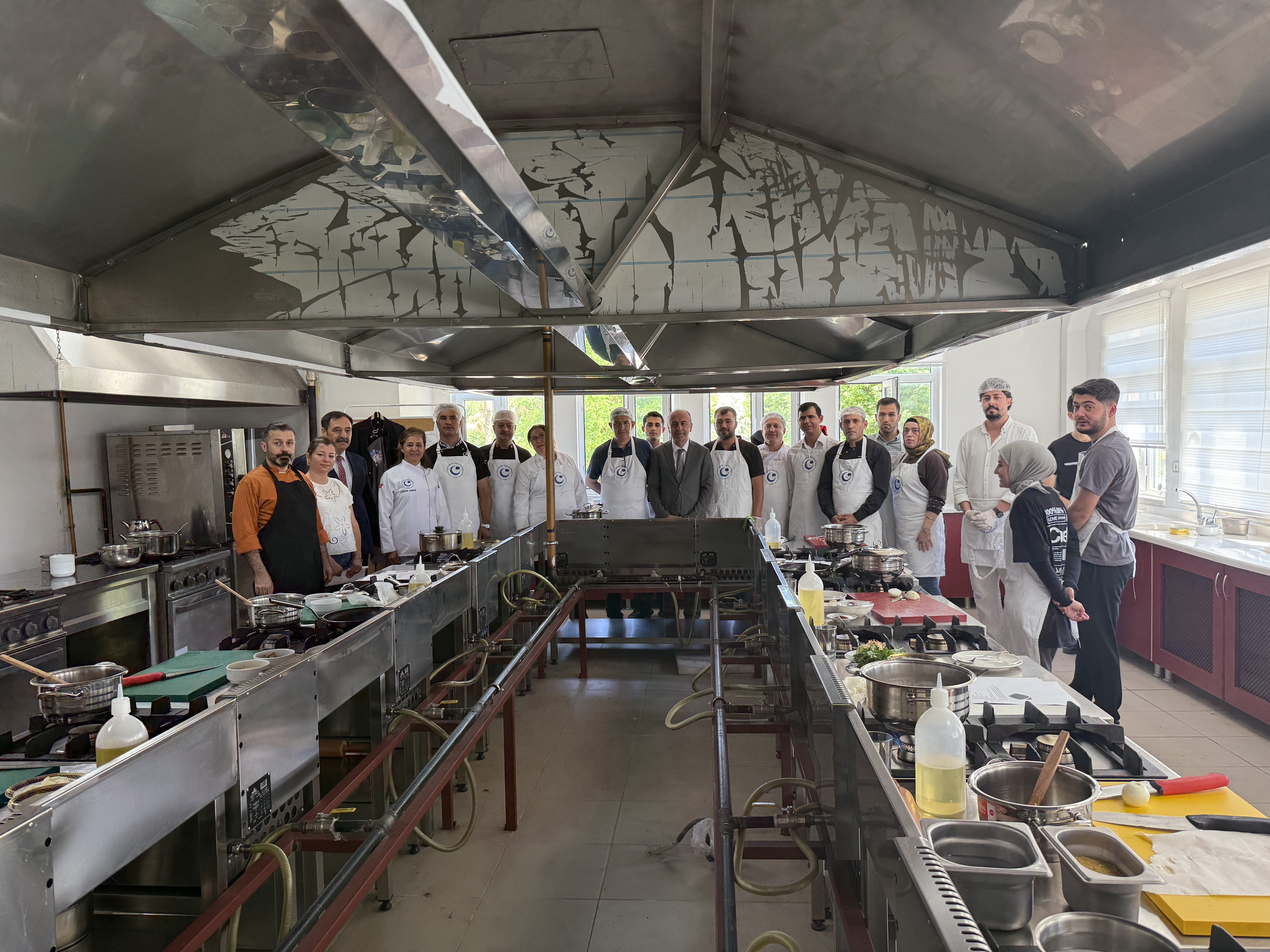 Adıyaman Gastronomi Atlası Projesi ile Sektör Çalışanlarına Yöresel Yemek Eğitimi veriliyor